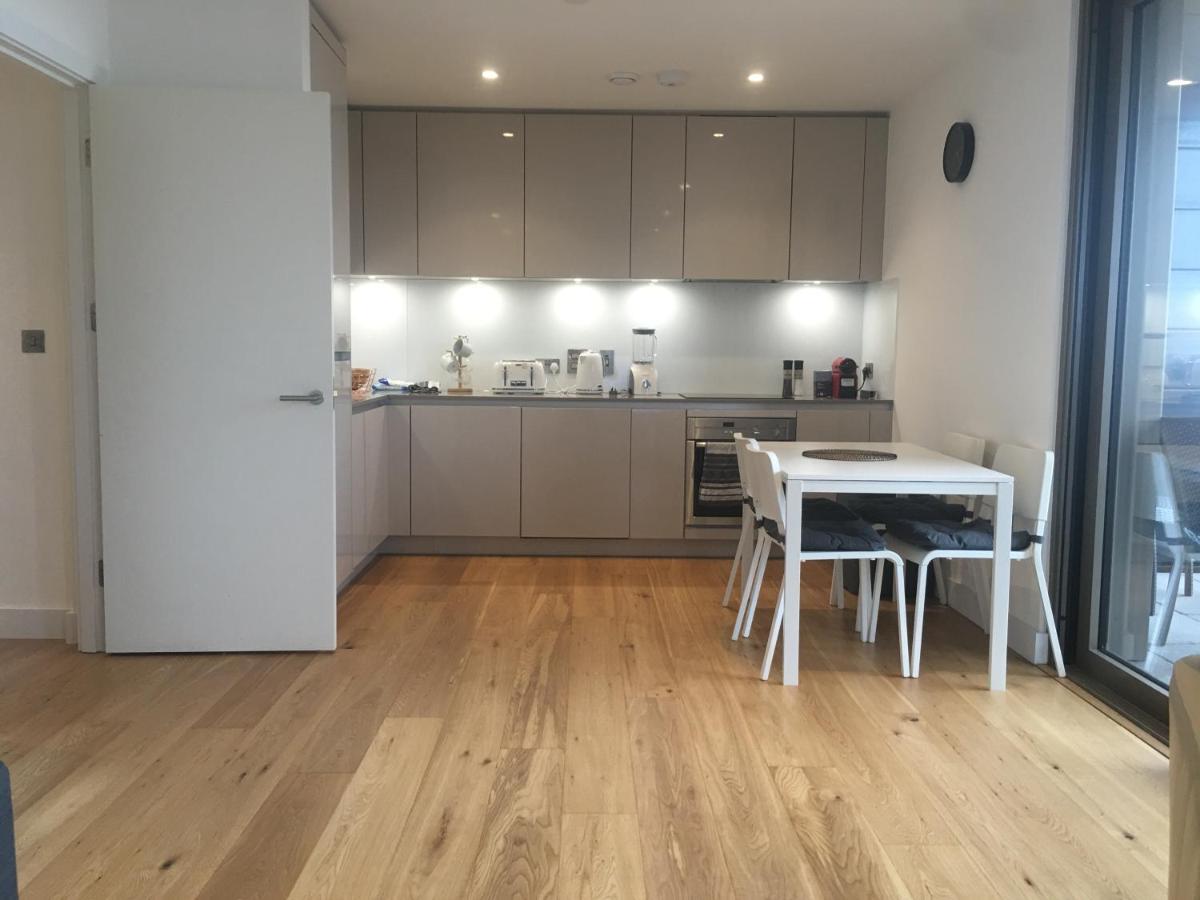 Luxurious Serviced Apartment In Croydon Exterior foto